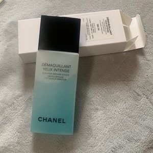 CHANEL GENTLE BIPHASE
EYE MAKEUP REMOVER SEALED NEW
